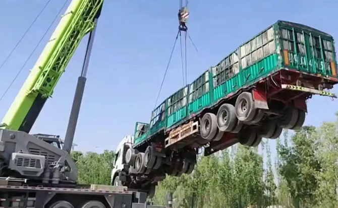雅安道路脱困救援案例